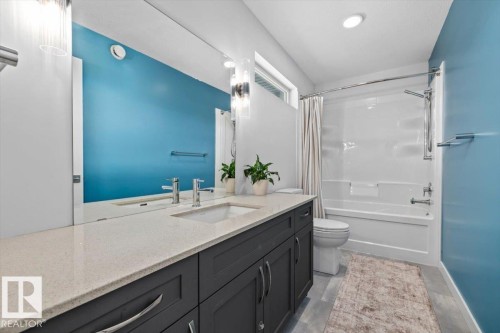 9817 77 Avenue Nw, Edmonton, AB 