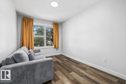 9817 77 Avenue Nw, Edmonton, AB 