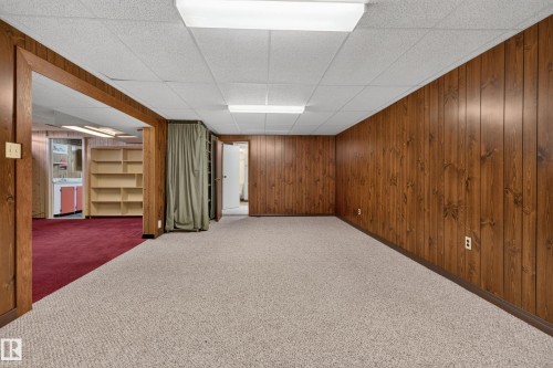 3918 103B Street Nw, Edmonton, AB 