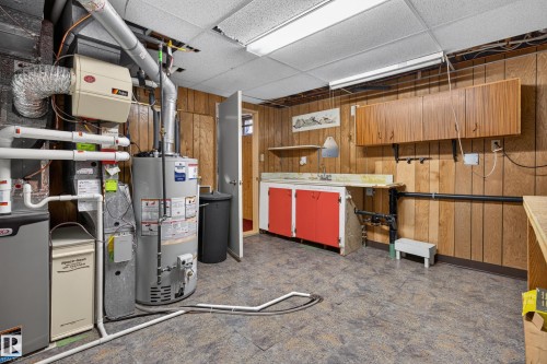 3918 103B Street Nw, Edmonton, AB 