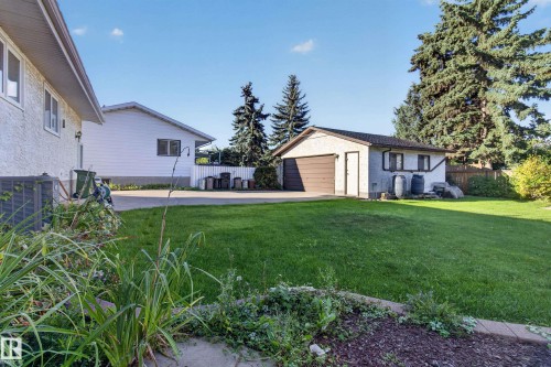 3918 103B Street Nw, Edmonton, AB 