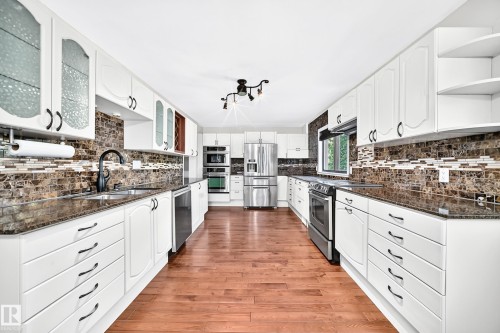 9703 160 Street Nw, Edmonton, AB 