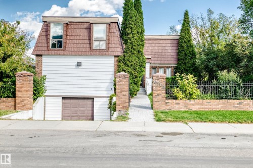 9703 160 Street Nw, Edmonton, AB 