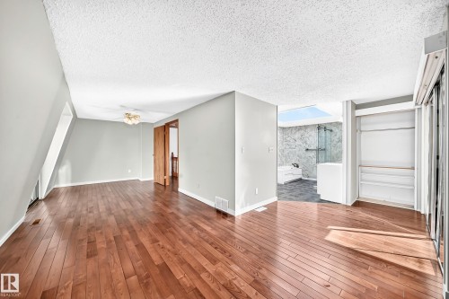 9703 160 Street Nw, Edmonton, AB 