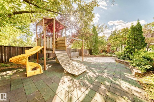 9703 160 Street Nw, Edmonton, AB 