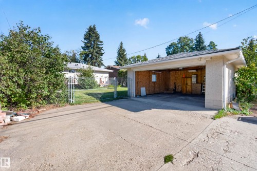 11411 Malmo Road Nw, Edmonton, AB 