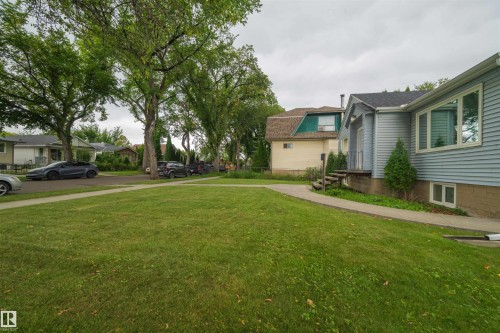 12111 95 Street Nw, Edmonton, AB 