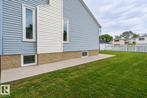 12111 95 Street Nw, Edmonton, AB 