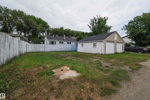 12111 95 Street Nw, Edmonton, AB 