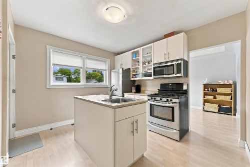 12111 95 Street Nw, Edmonton, AB 