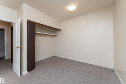 14624 121 Street Nw, Edmonton, AB - Indoor Photo Showing Other Room