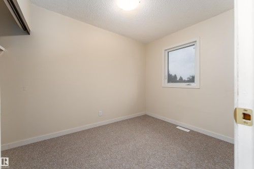 14624 121 Street Nw, Edmonton, AB - Indoor Photo Showing Other Room