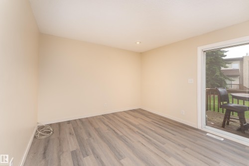 14624 121 Street Nw, Edmonton, AB - Indoor Photo Showing Other Room
