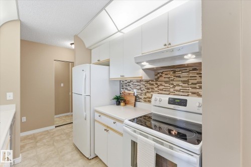 #104 2508 50 St Nw, Edmonton, AB 