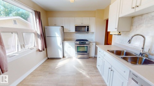 12225 81 Street Nw, Edmonton, AB 