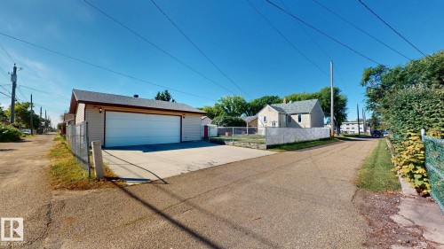 12225 81 Street Nw, Edmonton, AB 