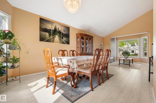 38 Deane Crescent, St. Albert, AB 