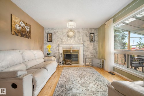 38 Deane Crescent, St. Albert, AB 