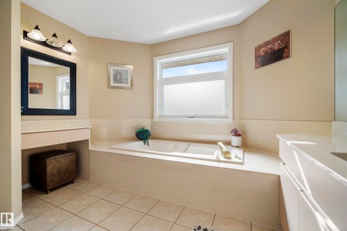 38 Deane Crescent, St. Albert, AB 