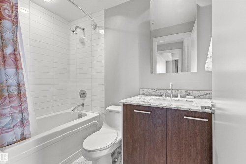 #406 2504 109 St Nw, Edmonton, AB - Indoor Photo Showing Bathroom