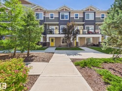 #11 230 EDGEMONT RD NW  Edmonton, AB T6M 0Y8