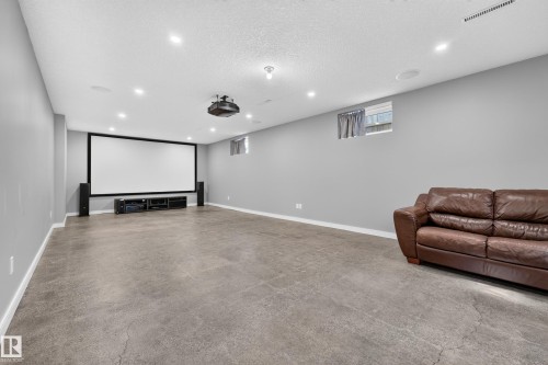 6507 97 Avenue Nw, Edmonton, AB 