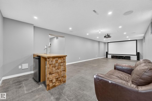 6507 97 Avenue Nw, Edmonton, AB 