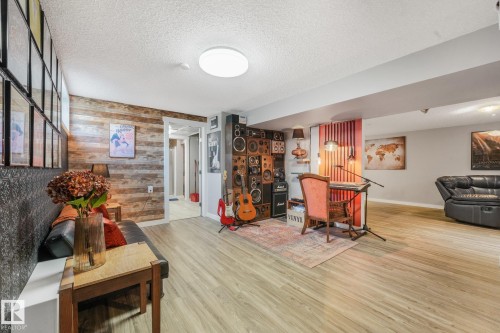 14115 70 Street Nw, Edmonton, AB 