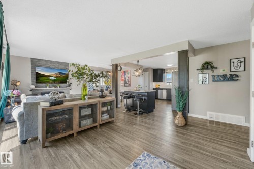 14115 70 Street Nw, Edmonton, AB 