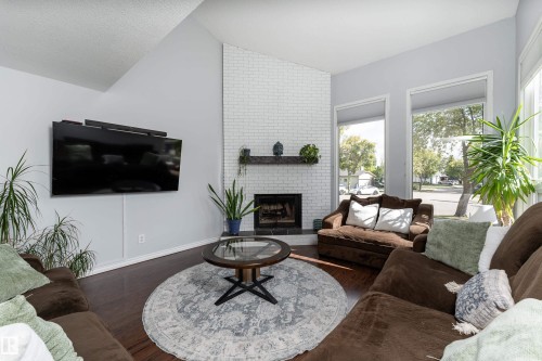 11 Patterson Crescent, St. Albert, AB 