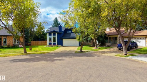 11 Patterson Crescent, St. Albert, AB 