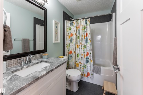 8340 79 Avenue Nw, Edmonton, AB 