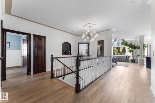 8704 165 Avenue Nw, Edmonton, AB 