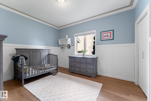 8704 165 Avenue Nw, Edmonton, AB 