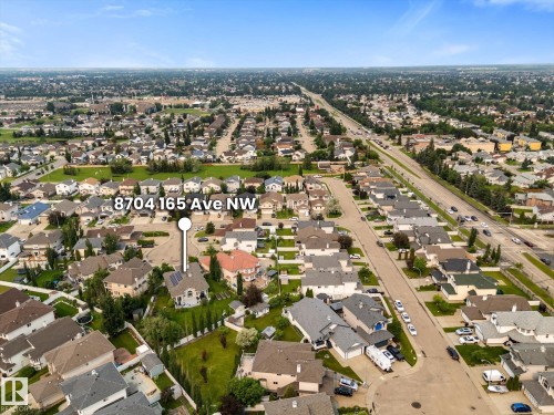 8704 165 Avenue Nw, Edmonton, AB 