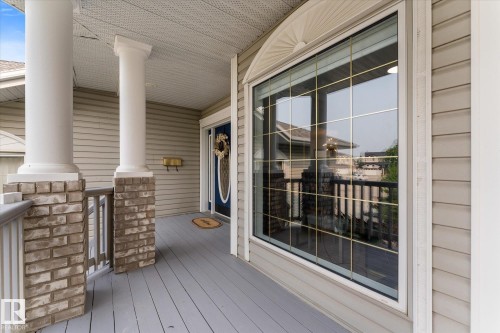 8704 165 Avenue Nw, Edmonton, AB 
