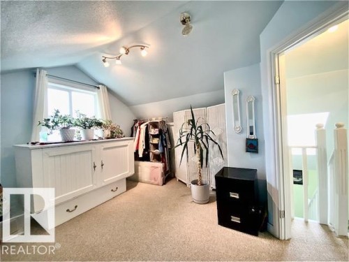 4505 53 Street, Wetaskiwin, AB - Indoor Photo Showing Other Room