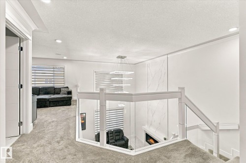 17618 64A Street Nw, Edmonton, AB 