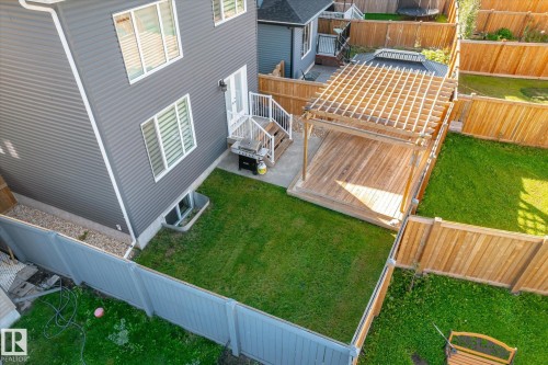 17618 64A Street Nw, Edmonton, AB 