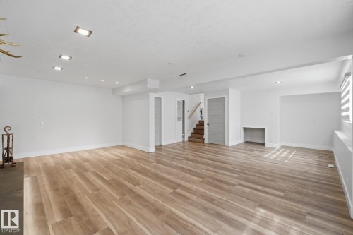 14214 87 Avenue Nw, Edmonton, AB 