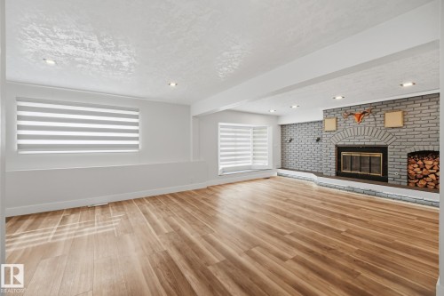 14214 87 Avenue Nw, Edmonton, AB 