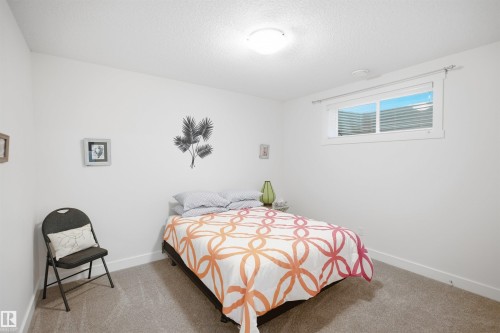 6917 Johnnie Caine Way Nw, Edmonton, AB 