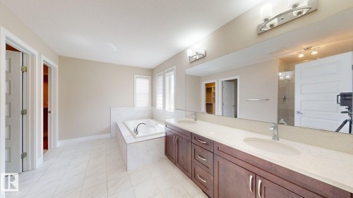 4016 8 Street Nw, Edmonton, AB 