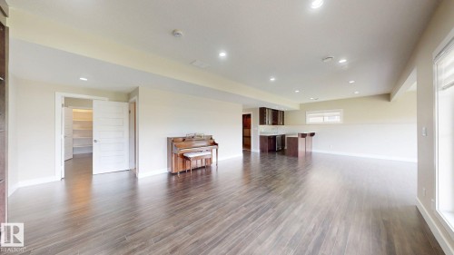 4016 8 Street Nw, Edmonton, AB 