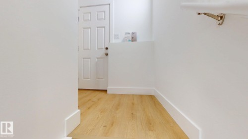 Wood-finish flooring - 22407 99 Avenue Nw, Edmonton, AB 