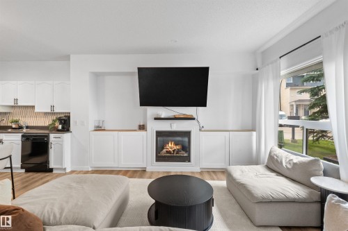 #30 3010 33 Av Nw, Edmonton, AB 
