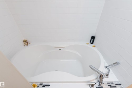 #1302 9819 104 St Nw, Edmonton, AB 