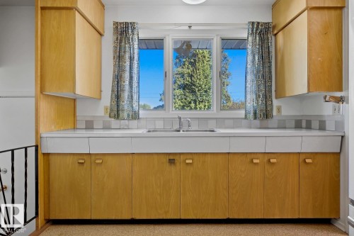 3830 Ada Boulevard Nw, Edmonton, AB 