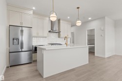 271 PATERSON Link SW  Edmonton, AB T6W 5V2