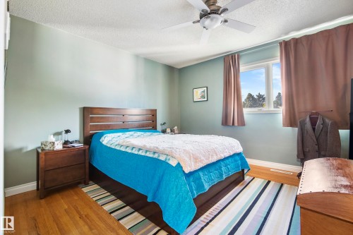 8818 161 Street Nw, Edmonton, AB 